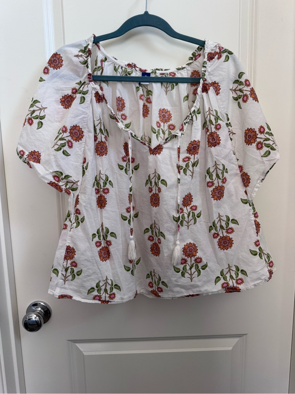 Old Navy White Floral Peasant Blouse with Tassel Tie